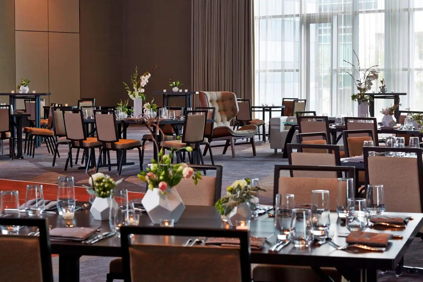 Renaissance Dallas at Plano Legacy West Hotel Restaurant