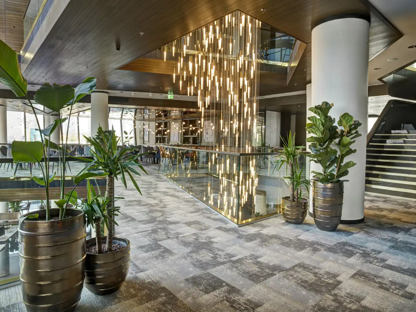 Grand Plaza Hotel and Congress Centre Lobby