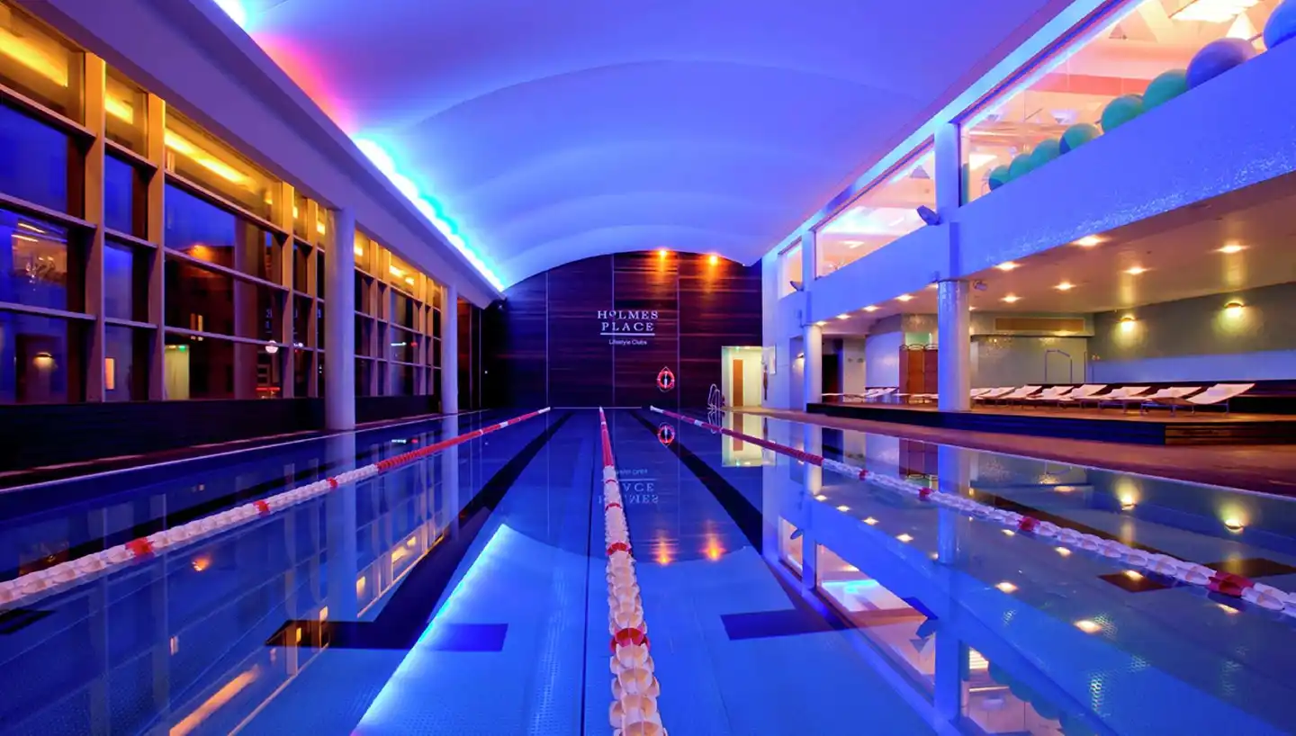 Hilton Warsaw Hotel Hallenbad