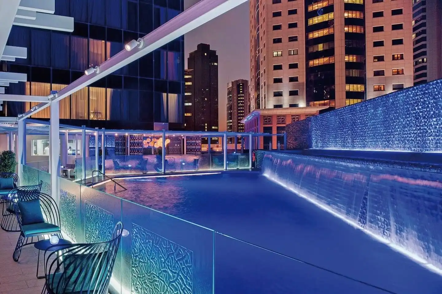 W Doha Pool