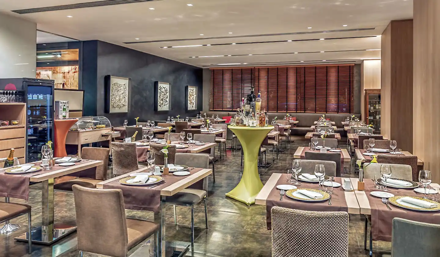 H10 roma Città Restaurant