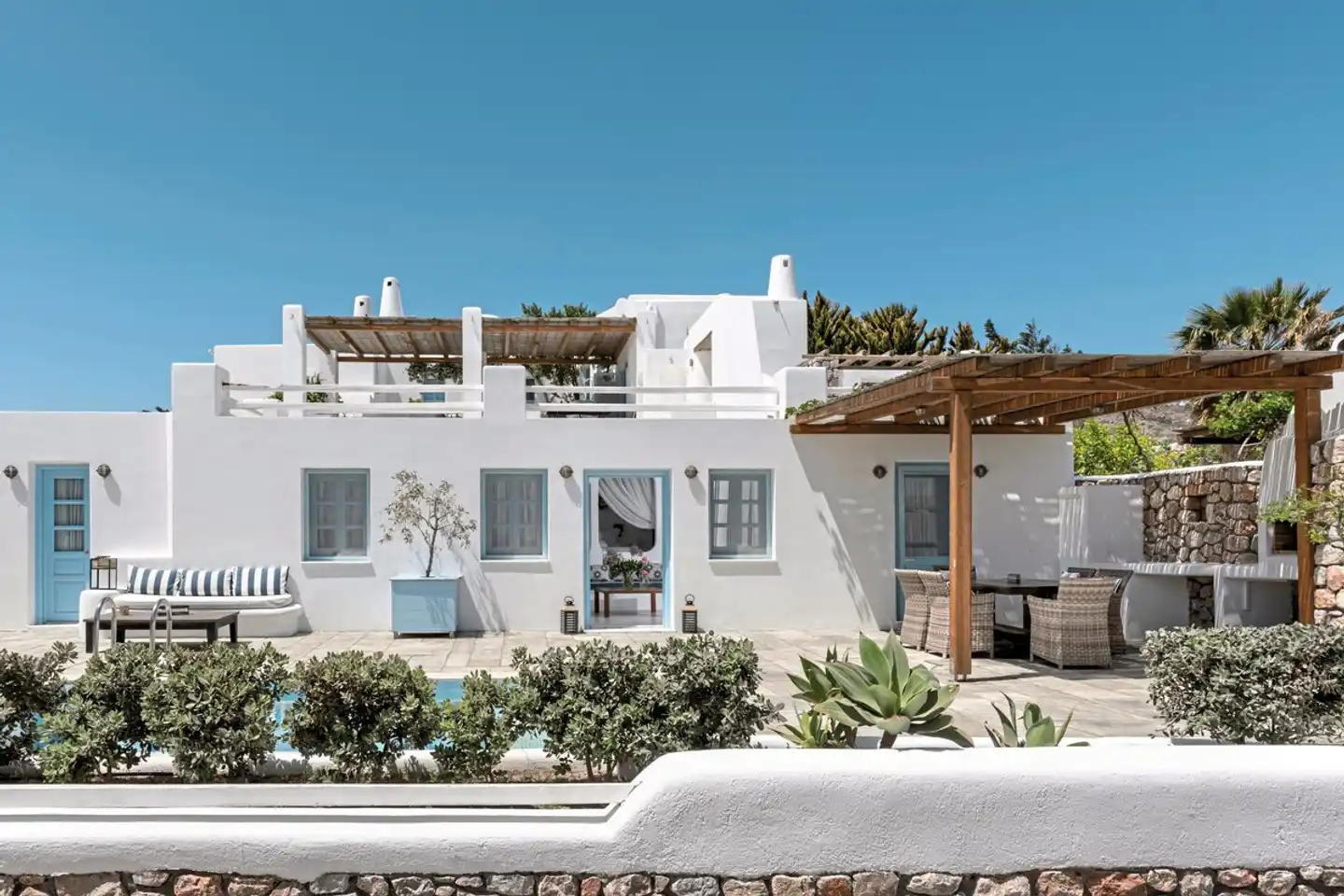 Anema Luxury Suites and Villas Aussenansicht
