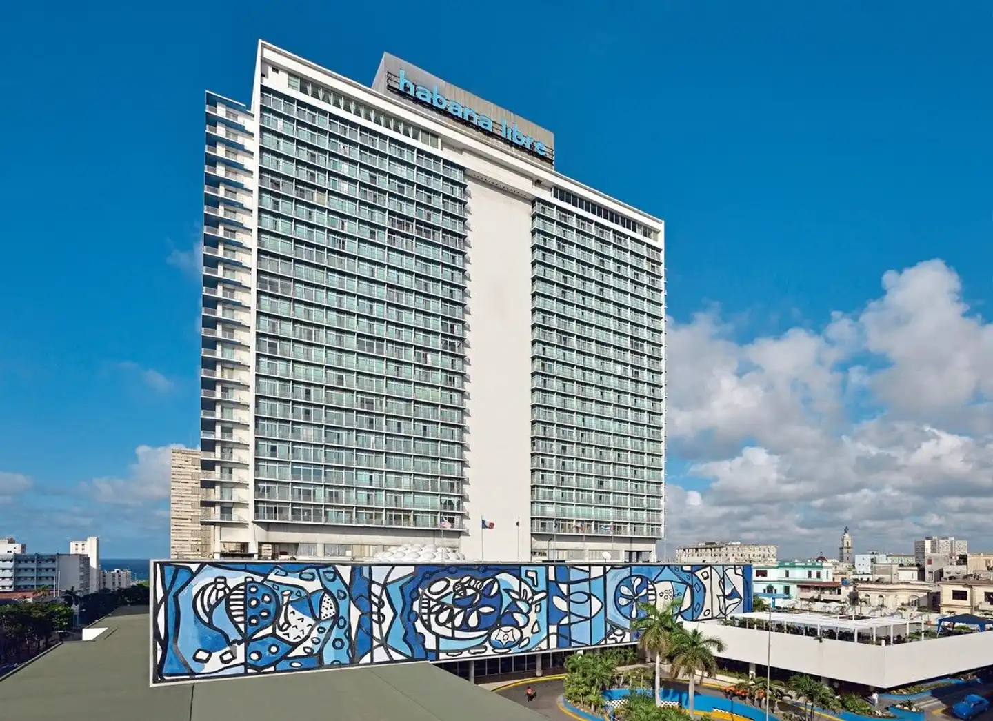 Tryp Habana Libre Aussenansicht