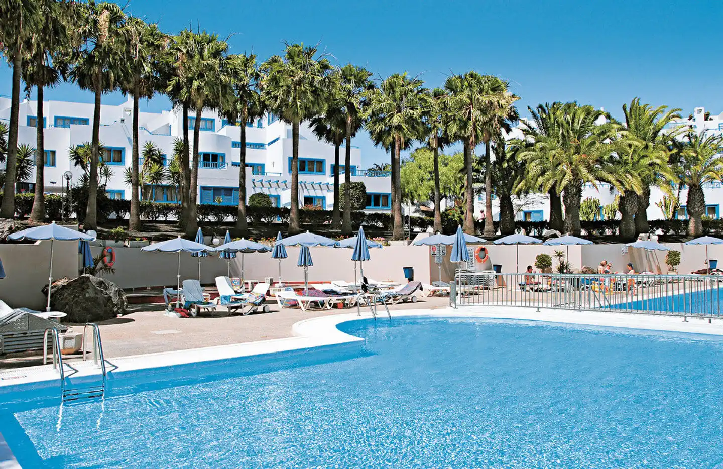 Costa Mar Pool