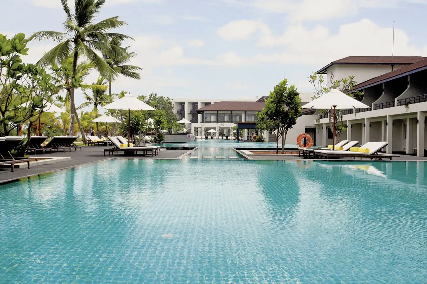 NH Bentota Ceysands Resort Pool