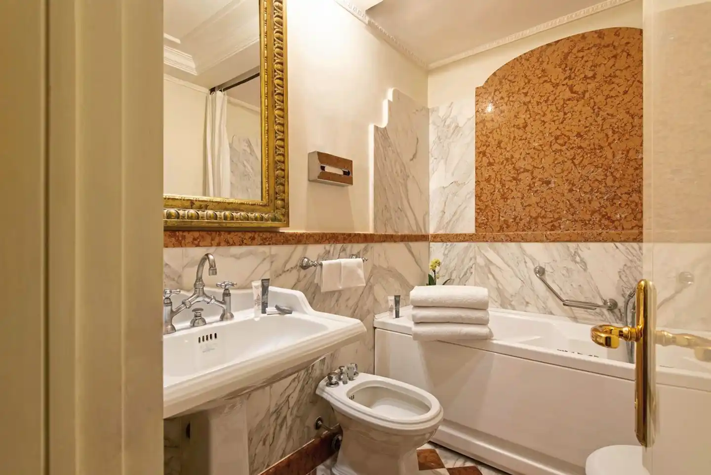 Hotel Atlante Star Badezimmer