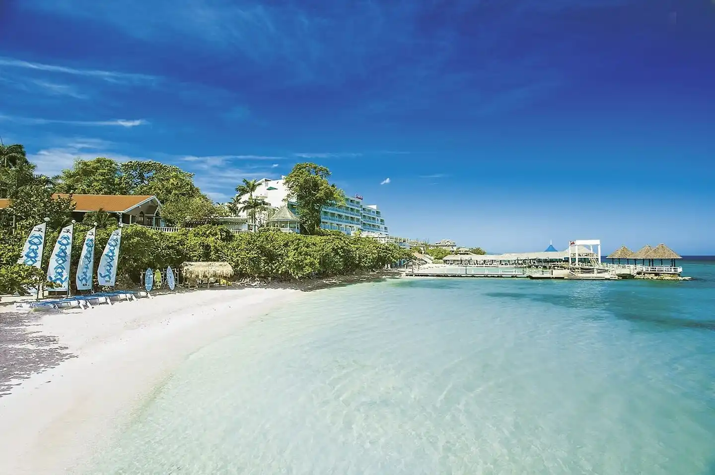 Sandals Ochi Beach Resort Strand