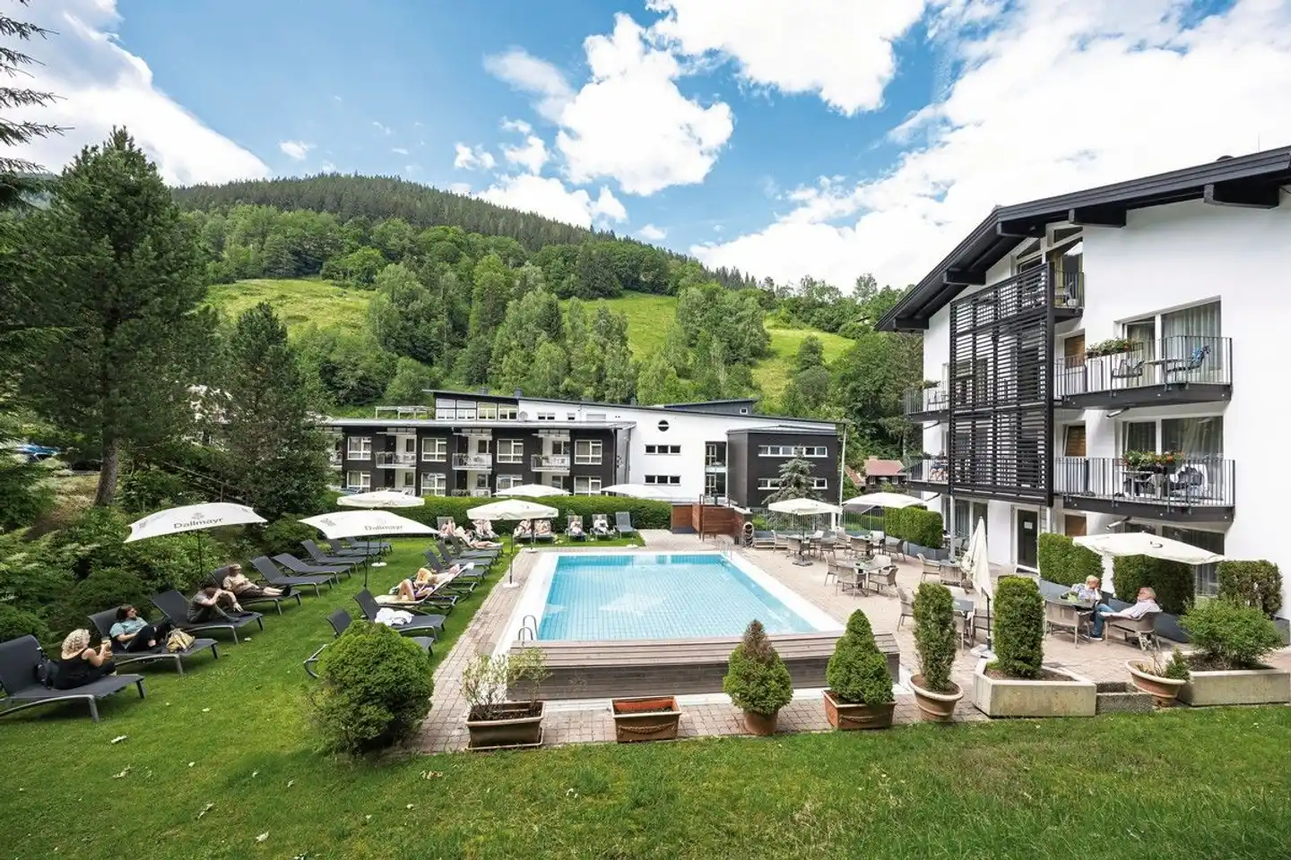 Der Waldhof Aussenansicht
