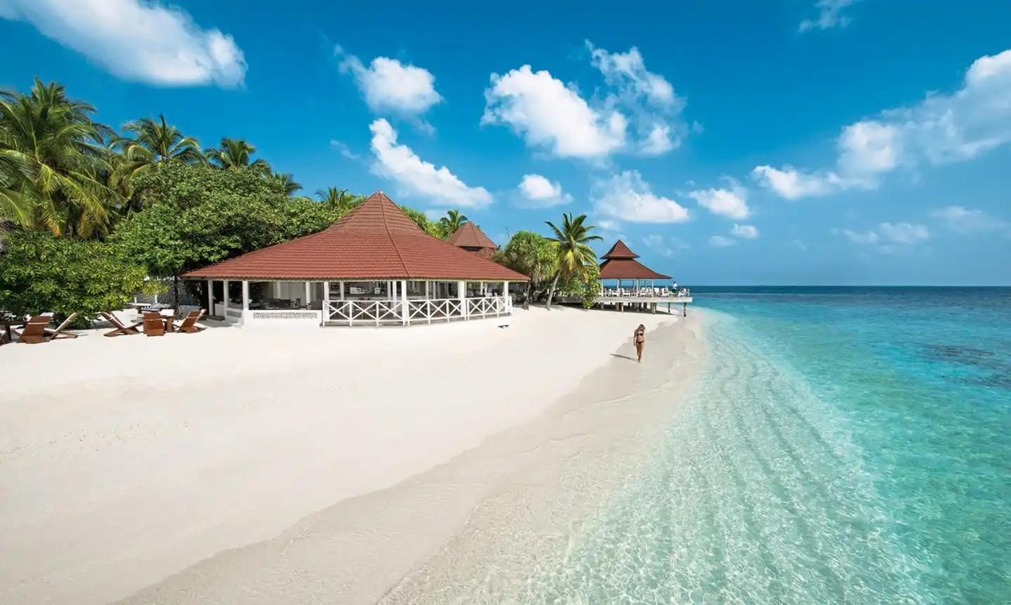 Diamonds Thudufushi Aussenansicht