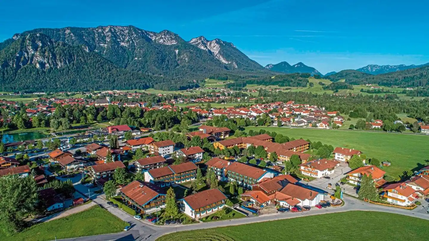 Das Bergmayr - Chiemgauer Alpenhotel Aussenansicht