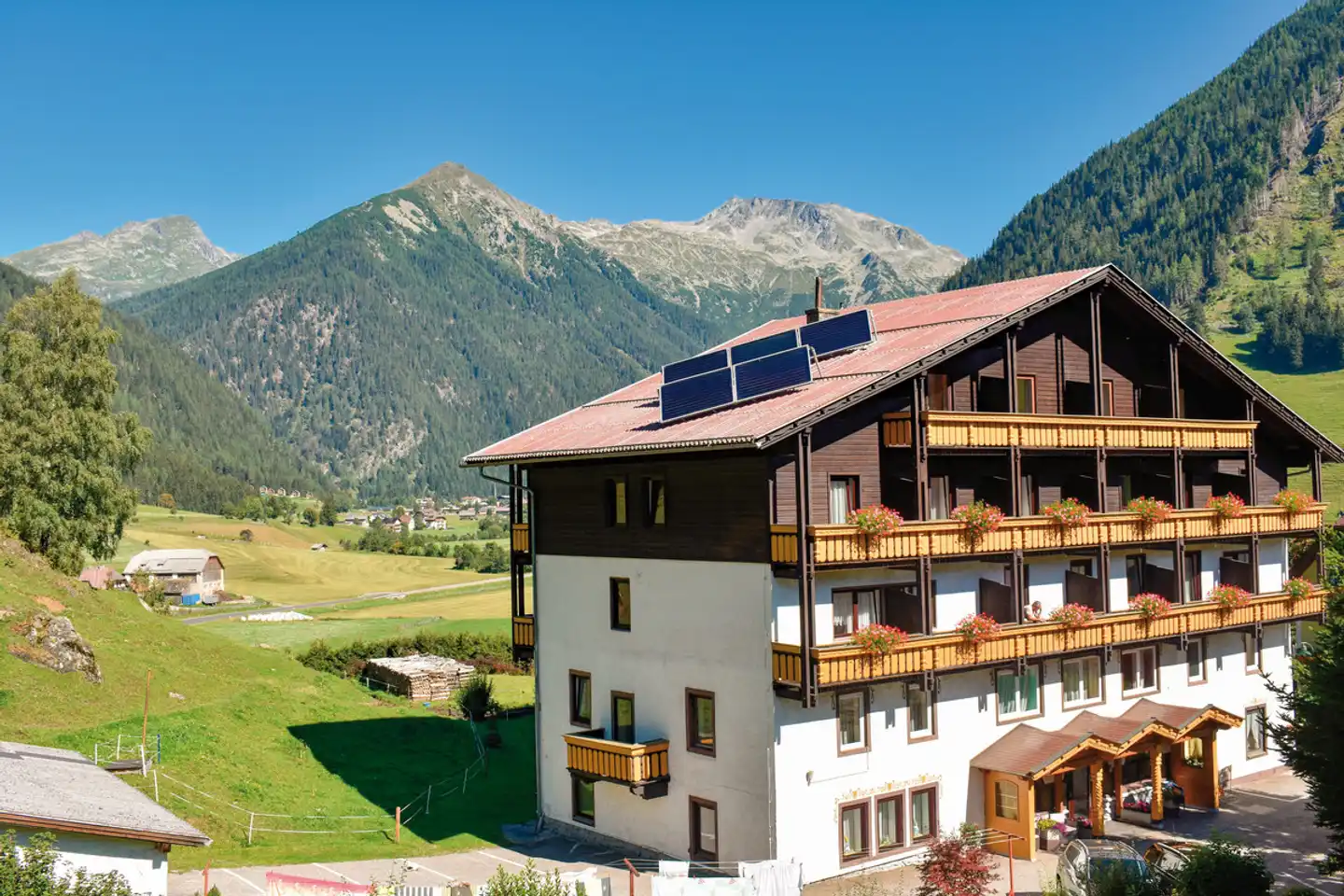 Hotel Pension Oswald Aussenansicht
