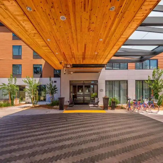 Hampton Inn & Suites South Lake Tahoe Aussenansicht