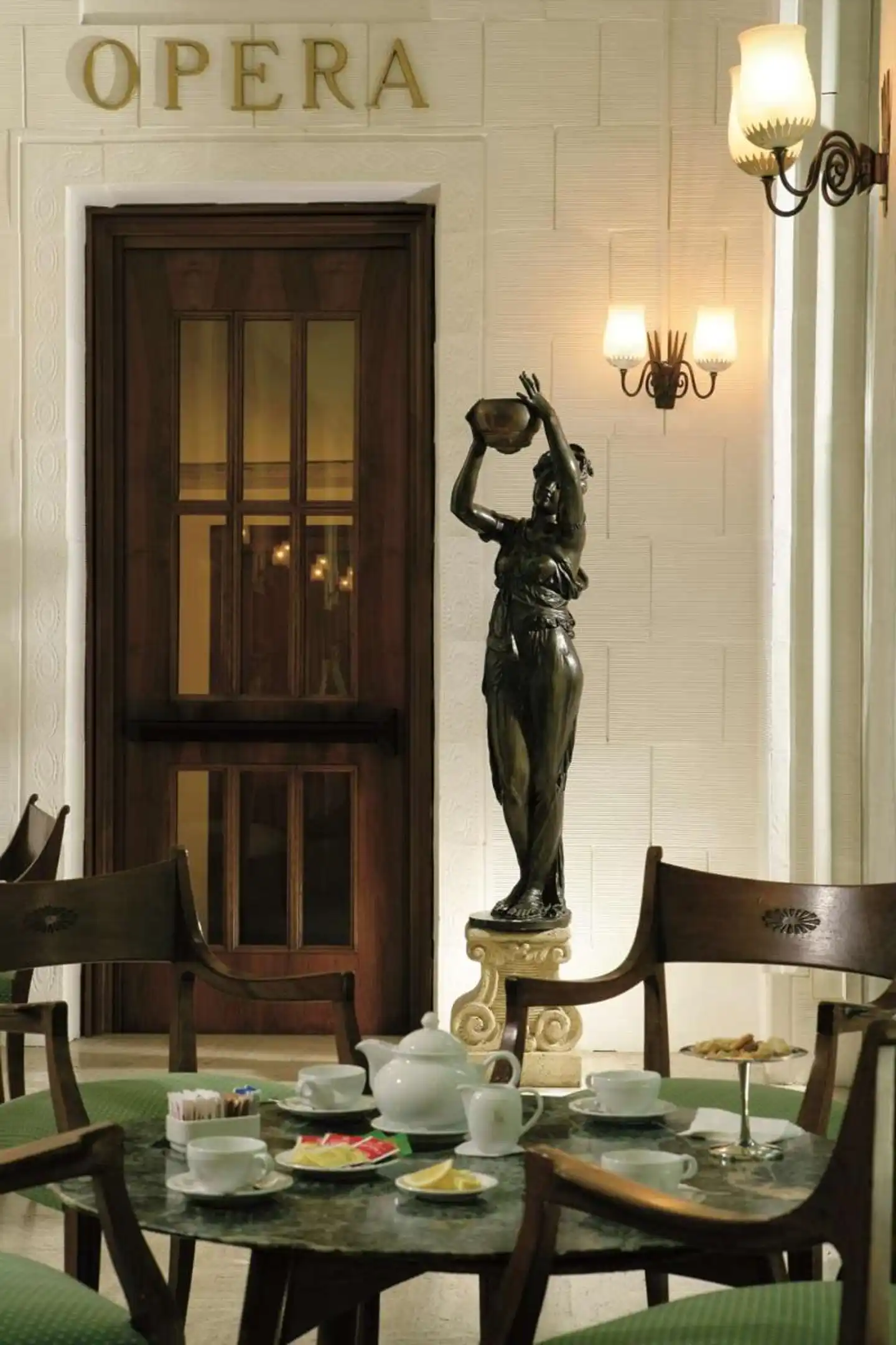 Quirinale Lobby