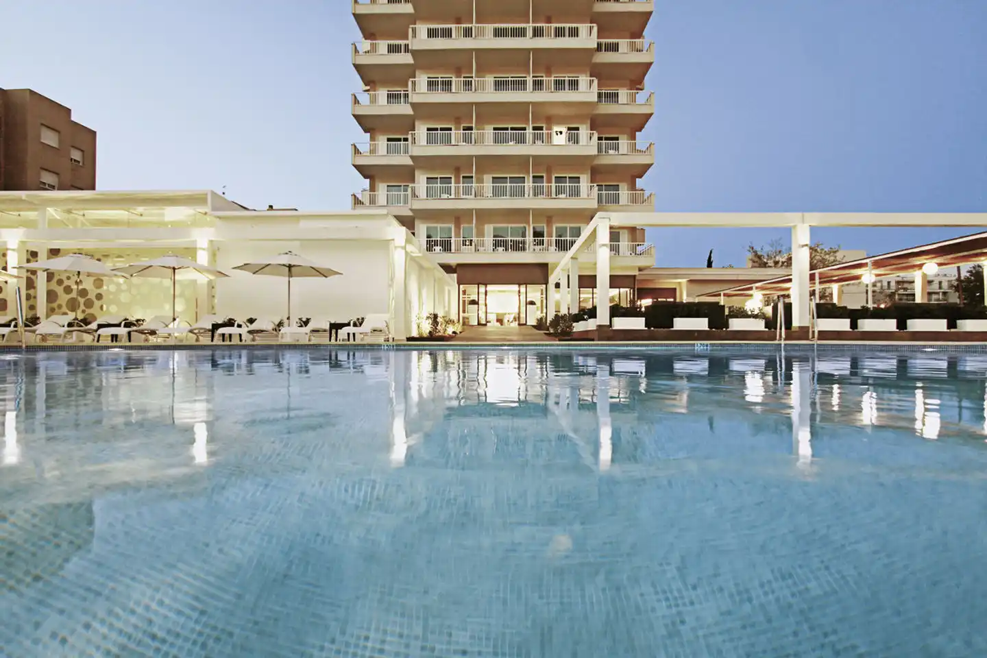 BG Caballero Pool