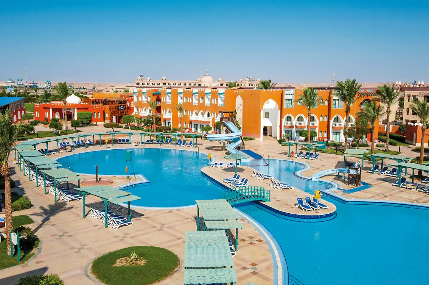 Sunrise Garden Beach Resort - Select Pool