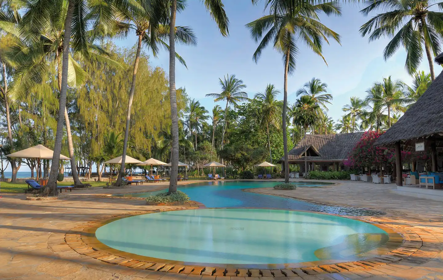 Bluebay Beach Resort & Spa Pool