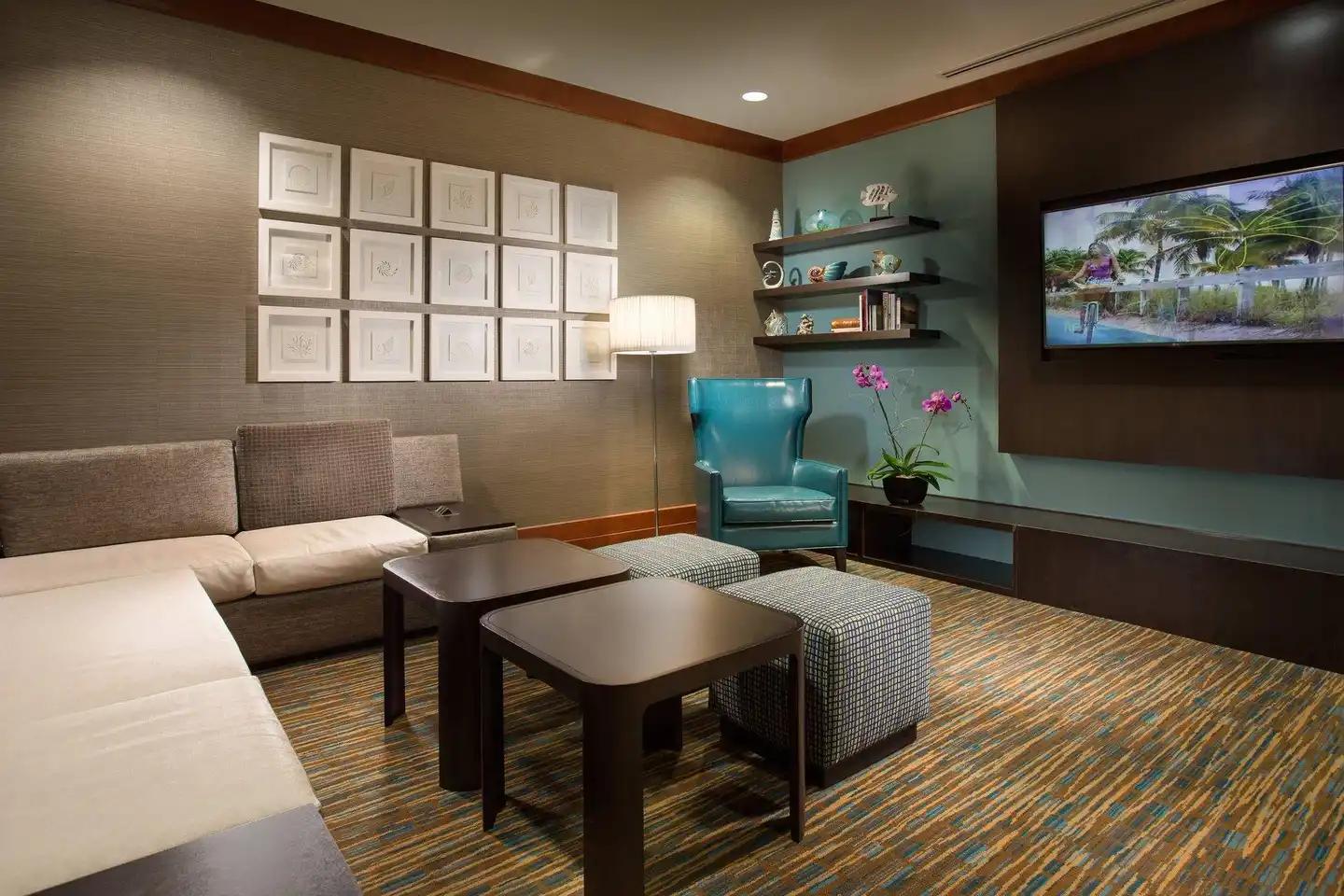 Courtyard by Marriott Oceanside Fort Lauderdale Beach Lobby