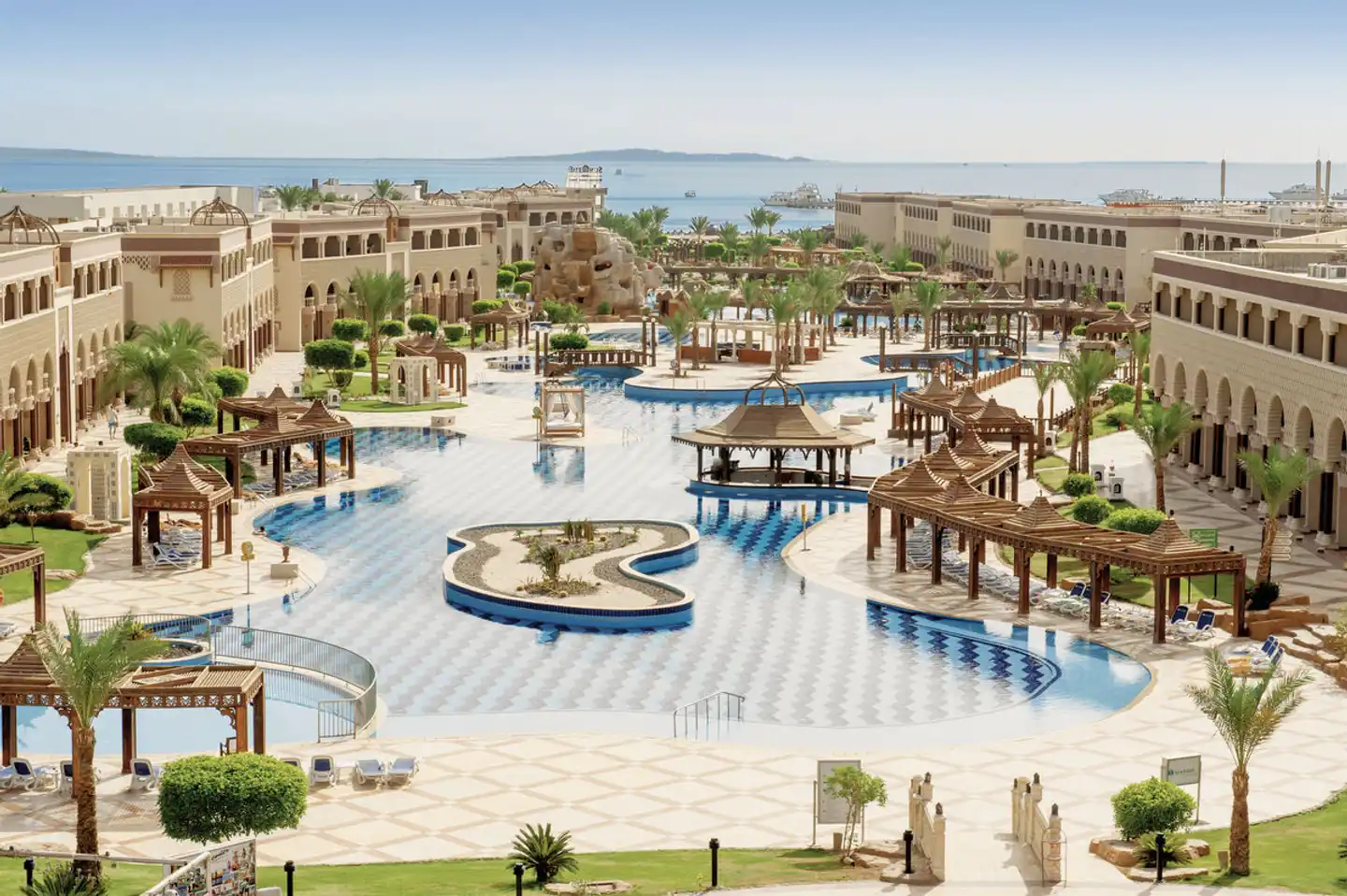 Sentido Mamlouk Palace Resort Aussenansicht