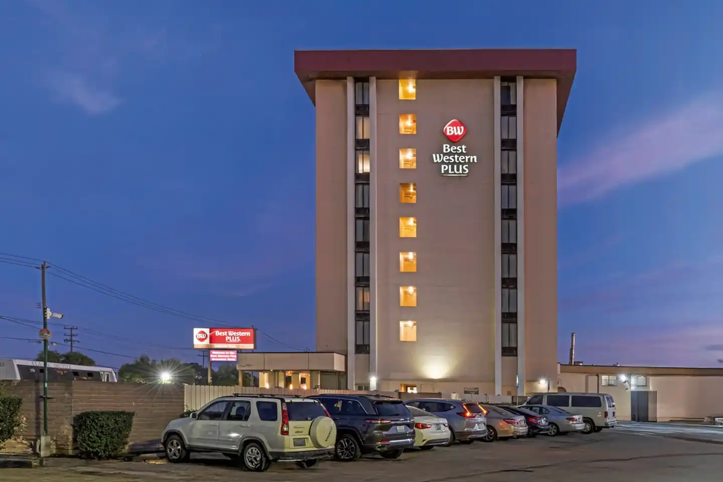 Best Western Plus Grosvenor Airport Hotel Aussenansicht