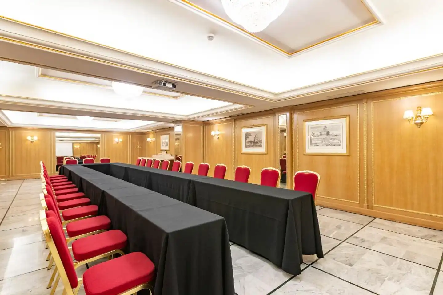 River Chateau Hotel Konferenz