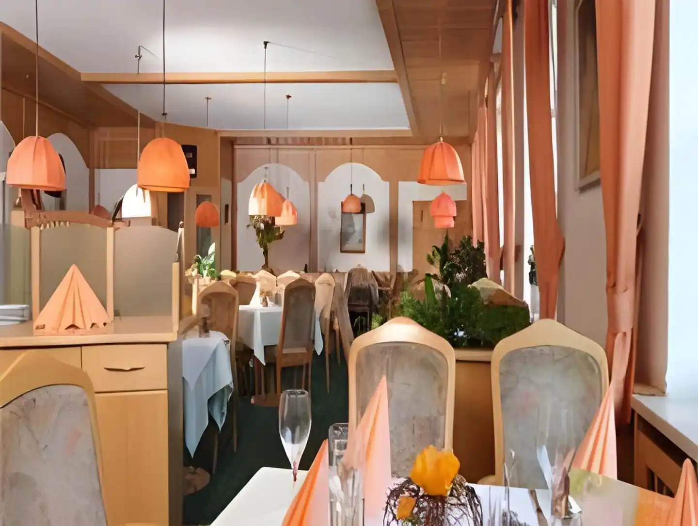 Am Paulusbogen Restaurant