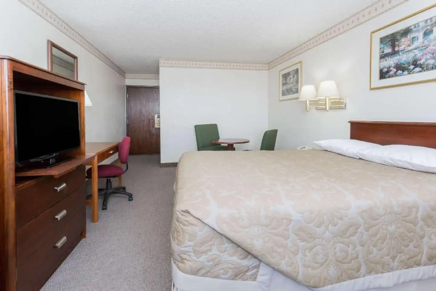 Super 8 by Wyndham Colorado Springs/Chestnut Street Wohnbeispiel