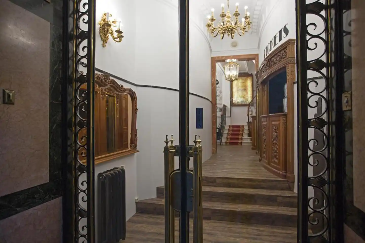 Casual Madrid del Teatro Lobby
