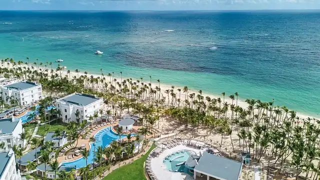 Riu Palace Bavaro Aussenansicht