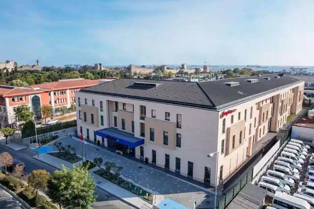 Hampton by Hilton Istanbul Zeytinburnu Aussenansicht