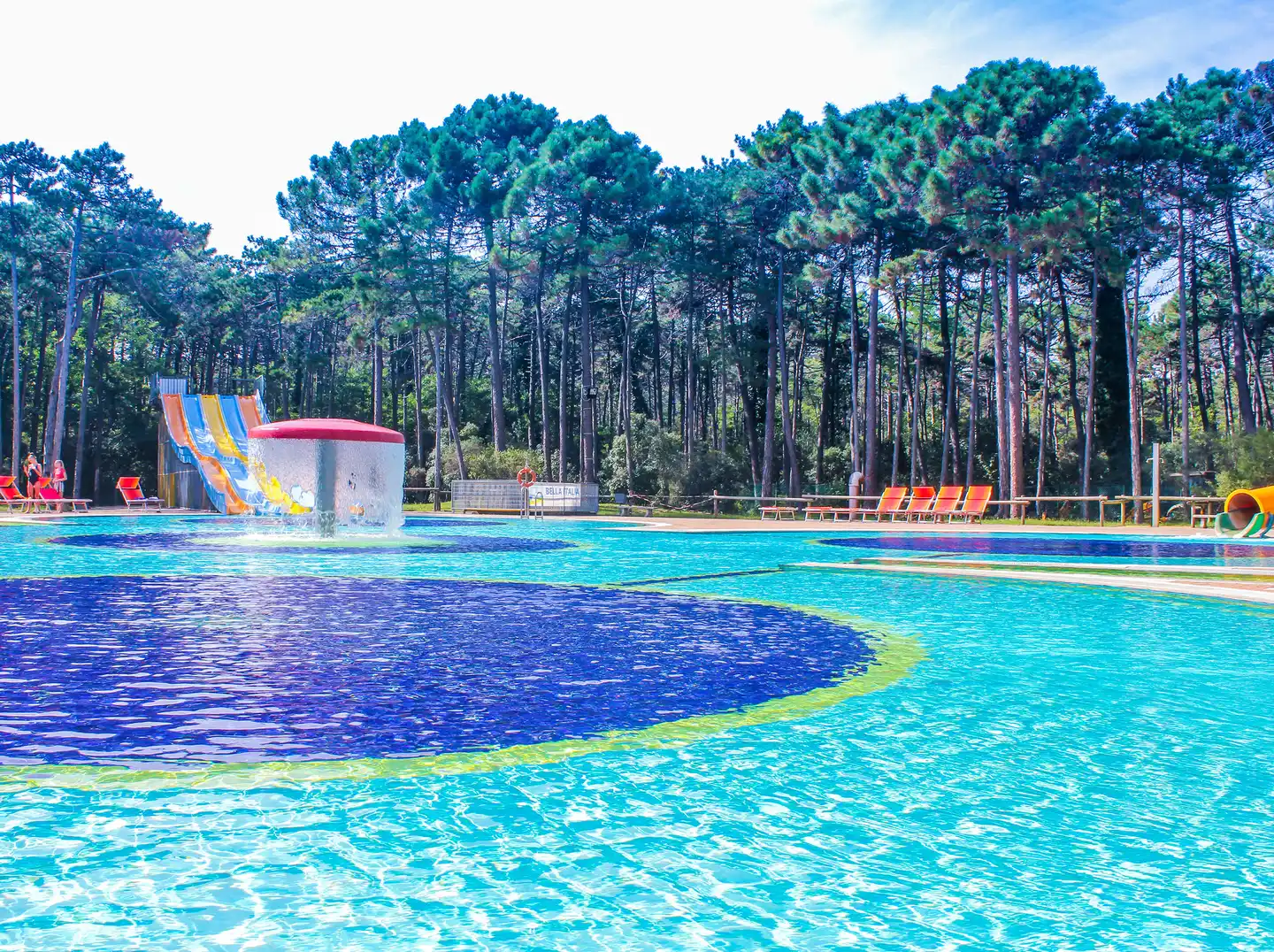Bella Italia & EFA Village Pool