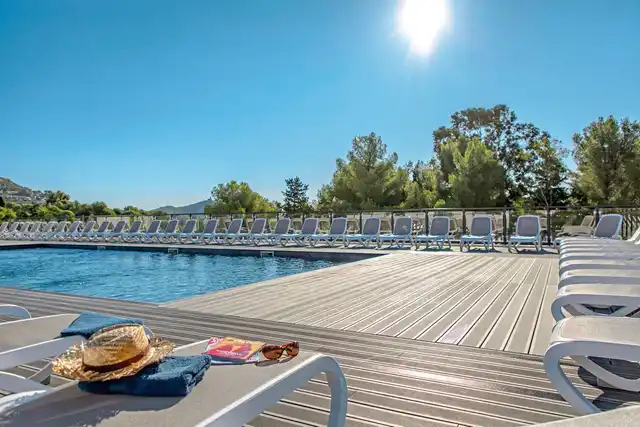 SOWELL HÔTELS La Plage Pool