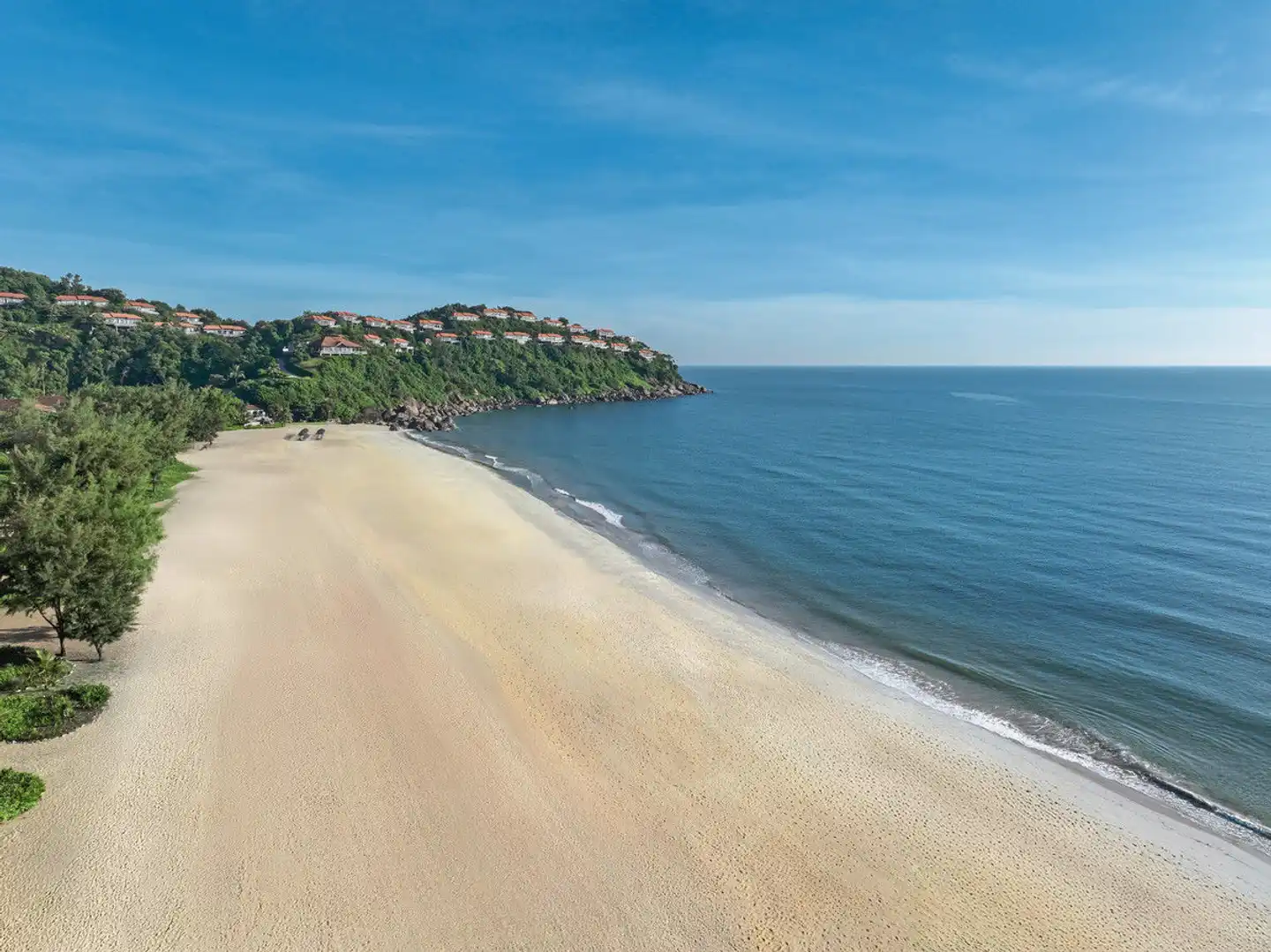 Banyan Tree Lang Co Strand