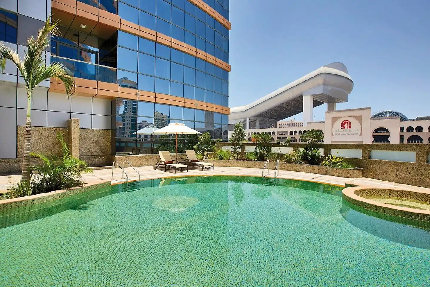 Doubletree by Hilton Dubai - Al Barsha Pool