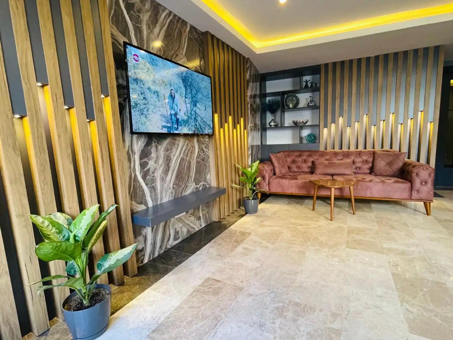 Zem Hotel Lobby