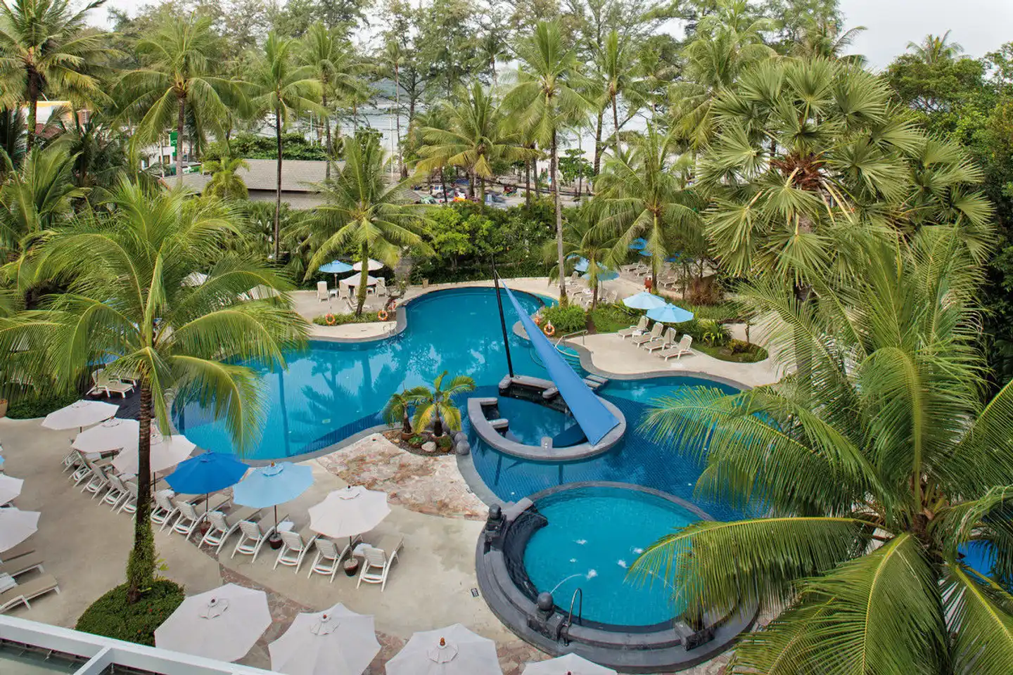 Holiday Inn Resort Phuket Pool