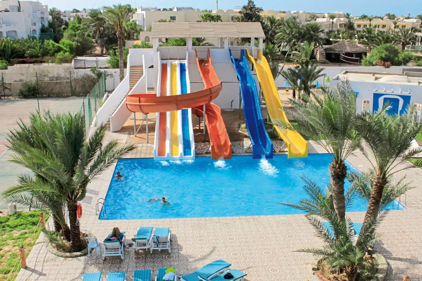 Cedriana Pool