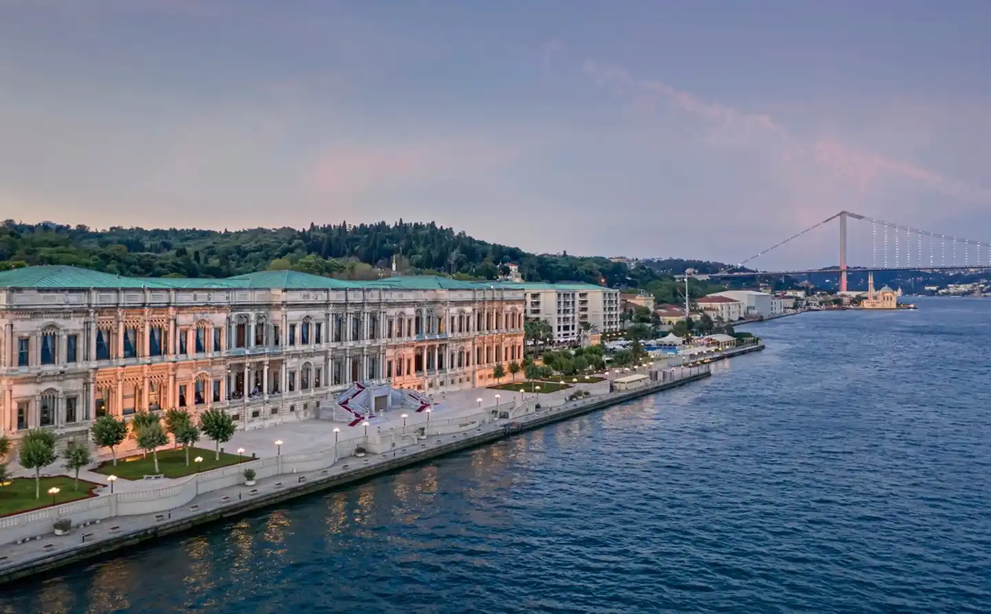 Ciragan Palace Kempinski Istanbul Landschaft