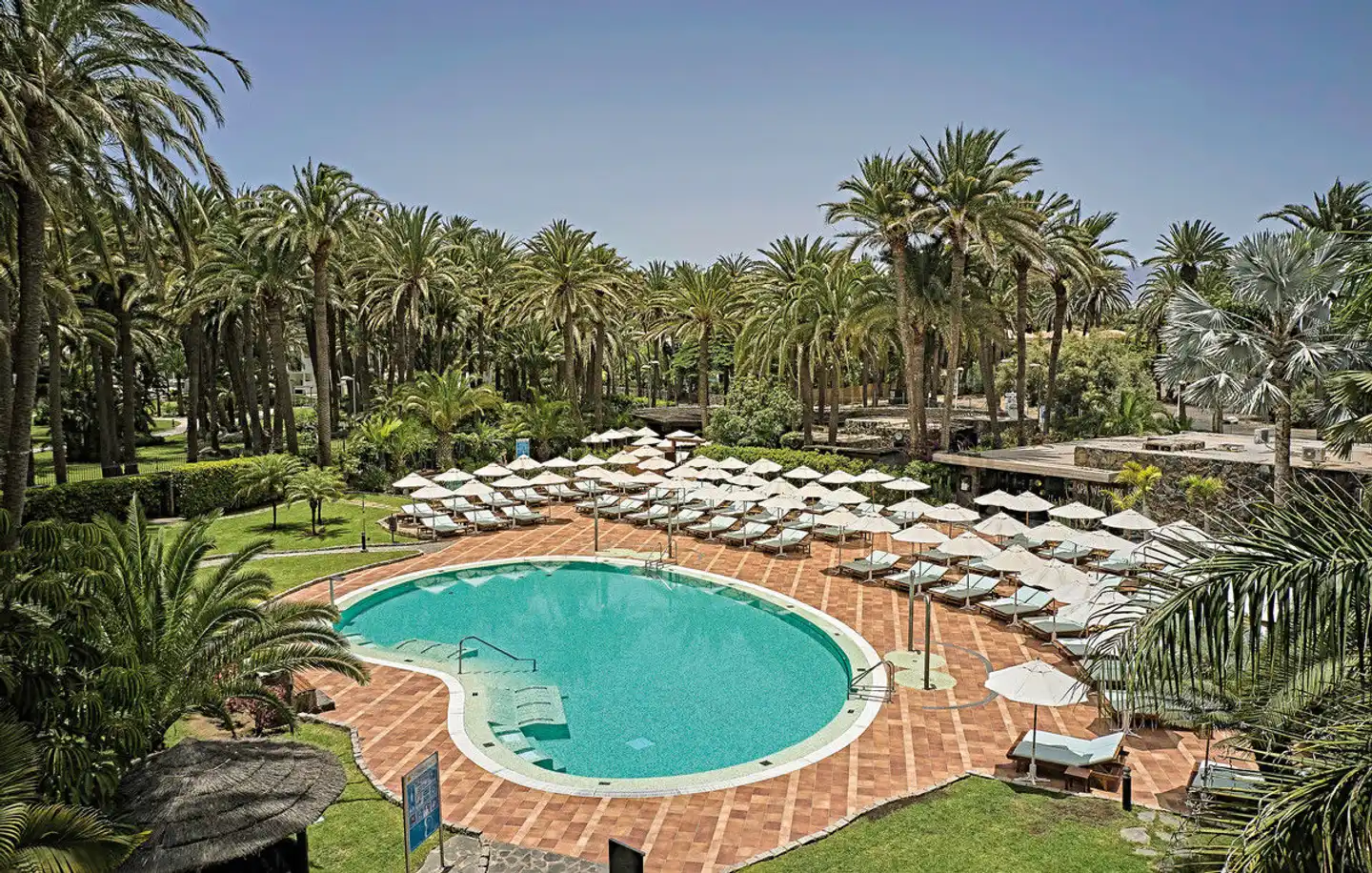 Seaside Palm Beach Pool