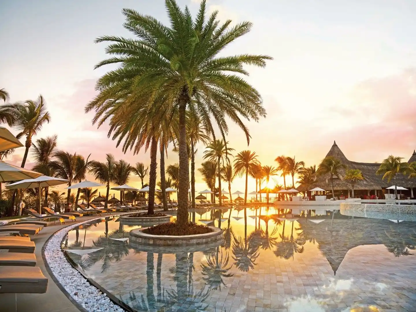 LUX* Belle Mare Pool