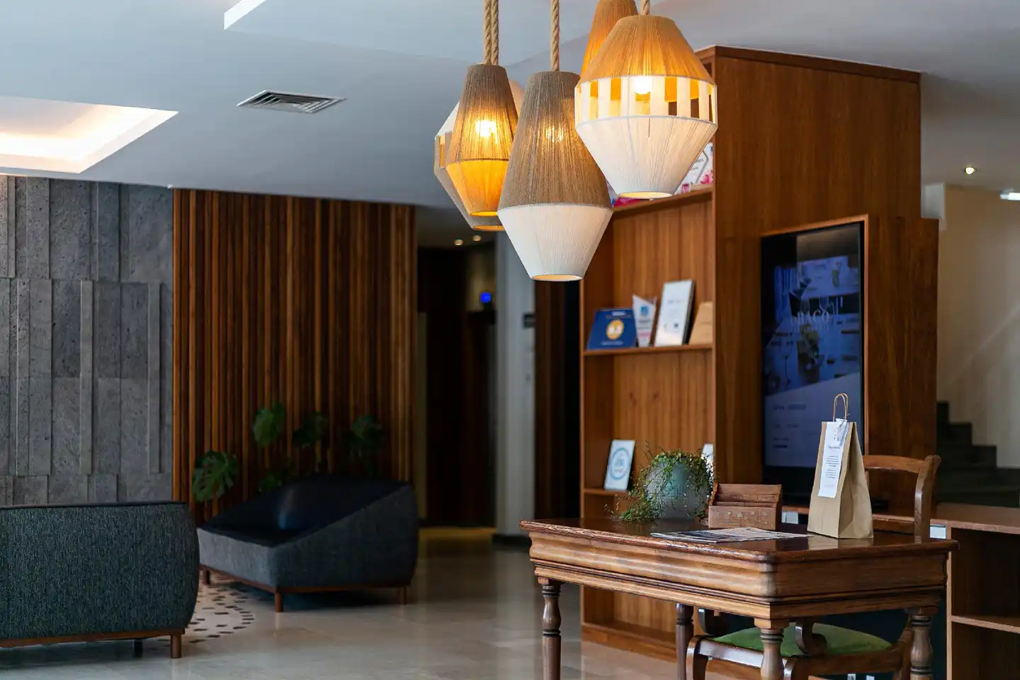 Ponta Delgada Lobby