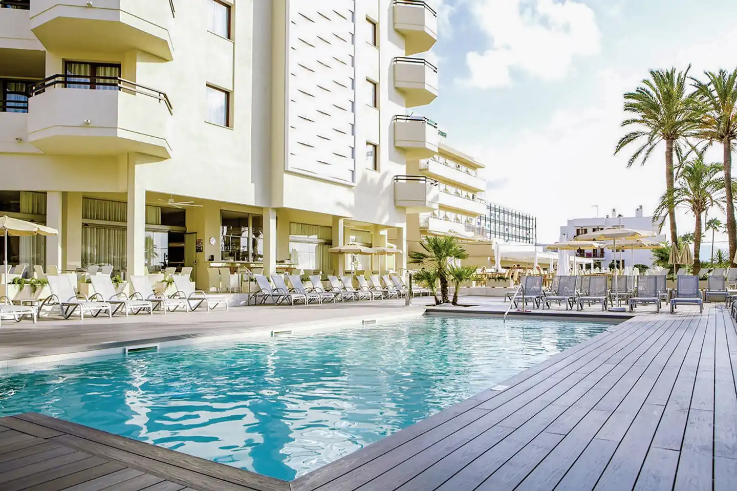 Sabina Playa Pool