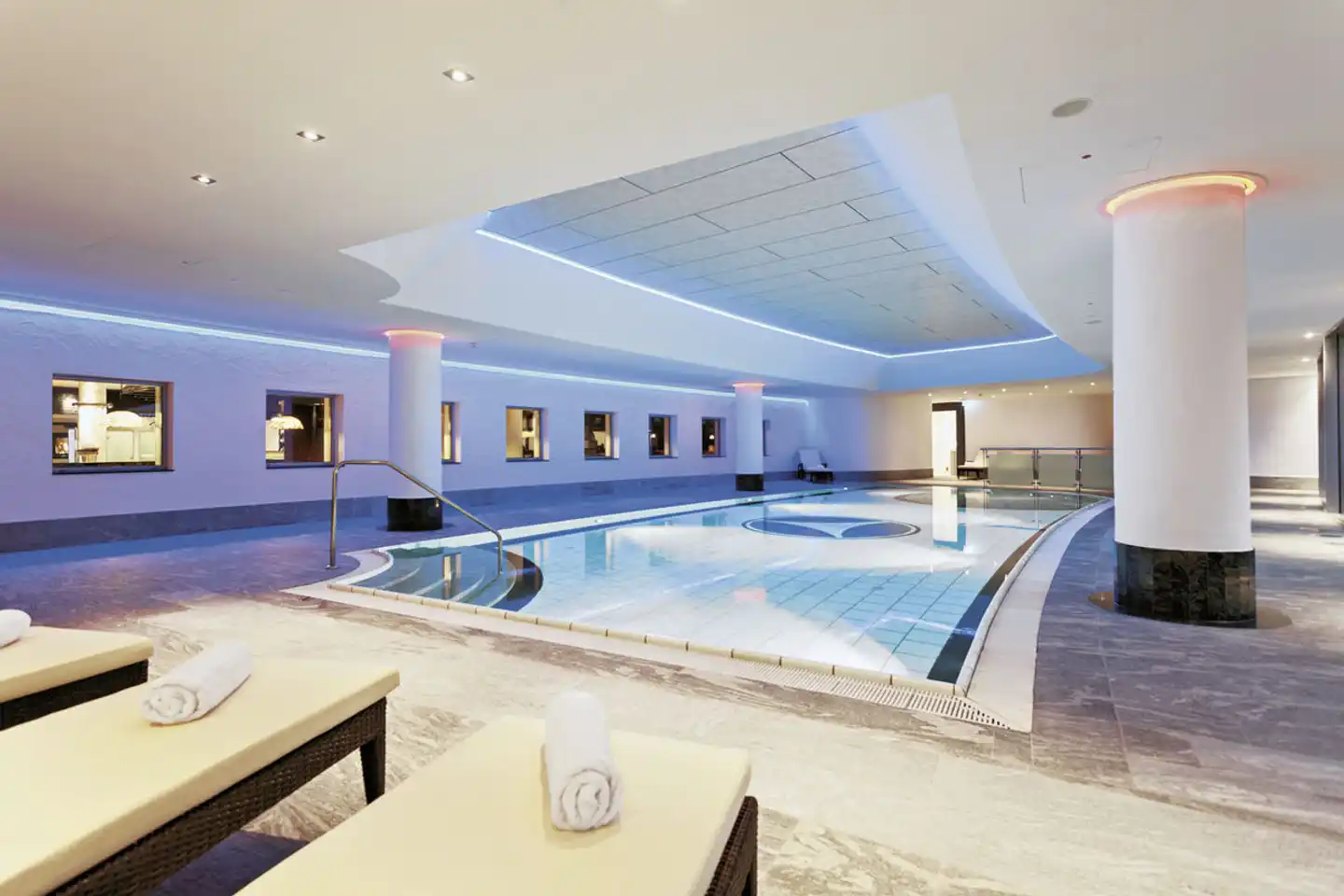 Sauerland Stern Hotel Hallenbad