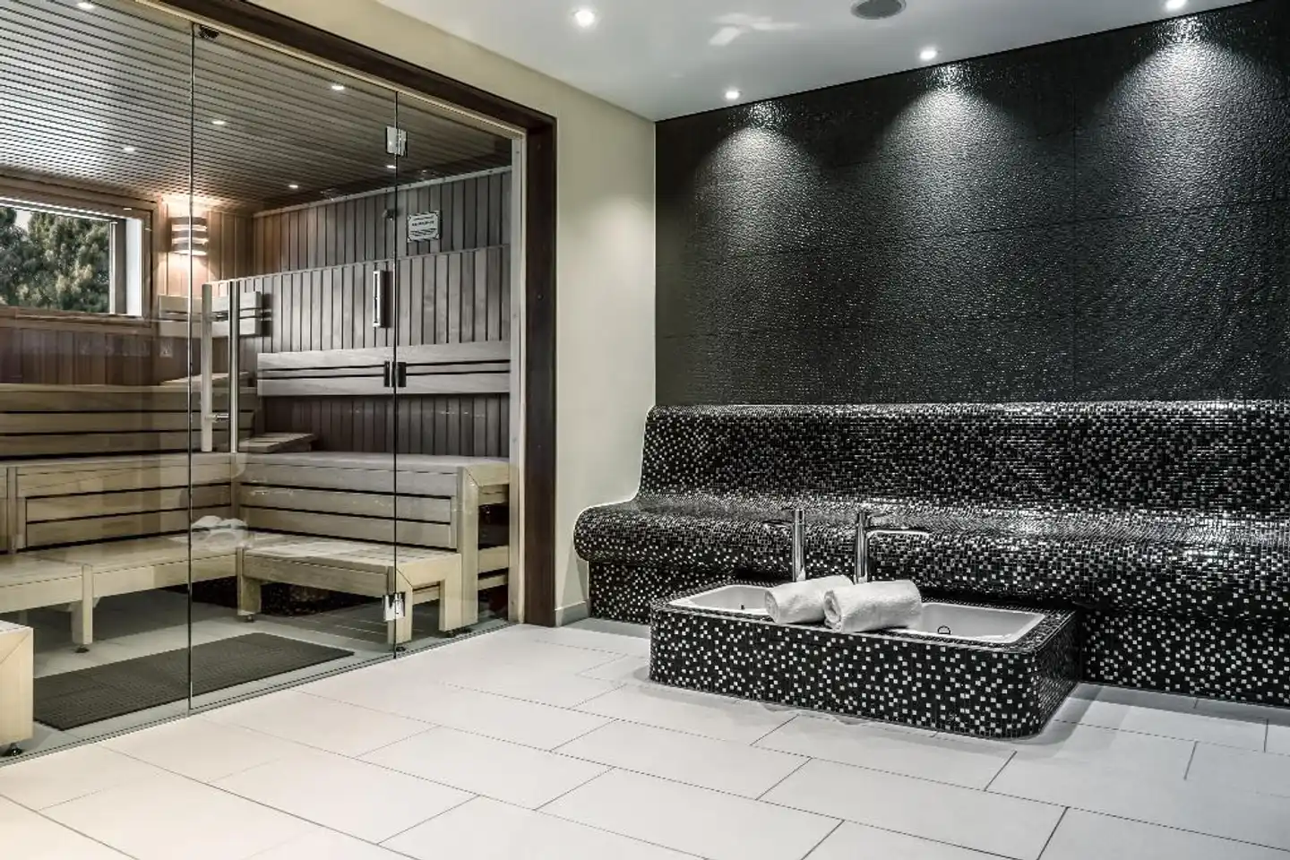 PLAZA Premium Timmendorfer Strand Lobby
