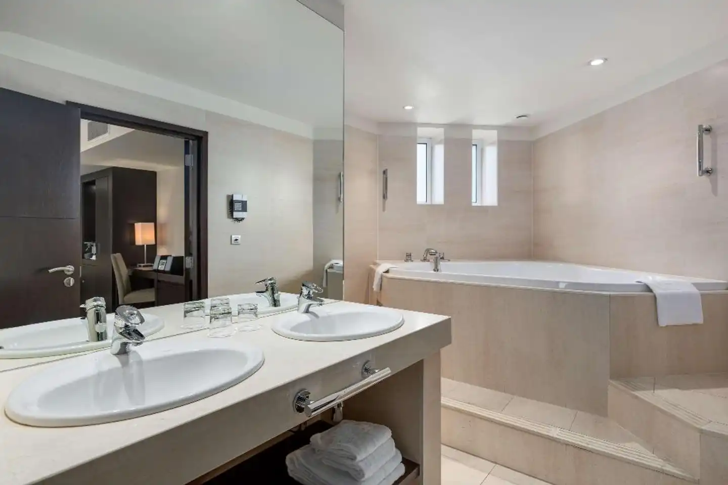 NH Amsterdam Leidseplein Badezimmer