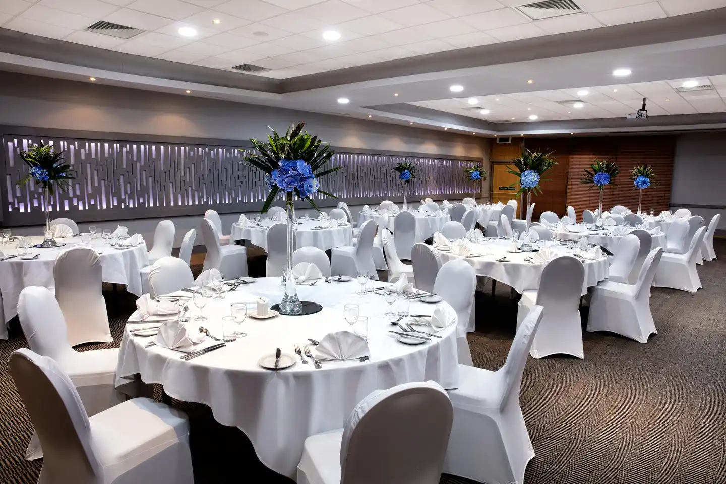Crowne Plaza London Heathrow Restaurant