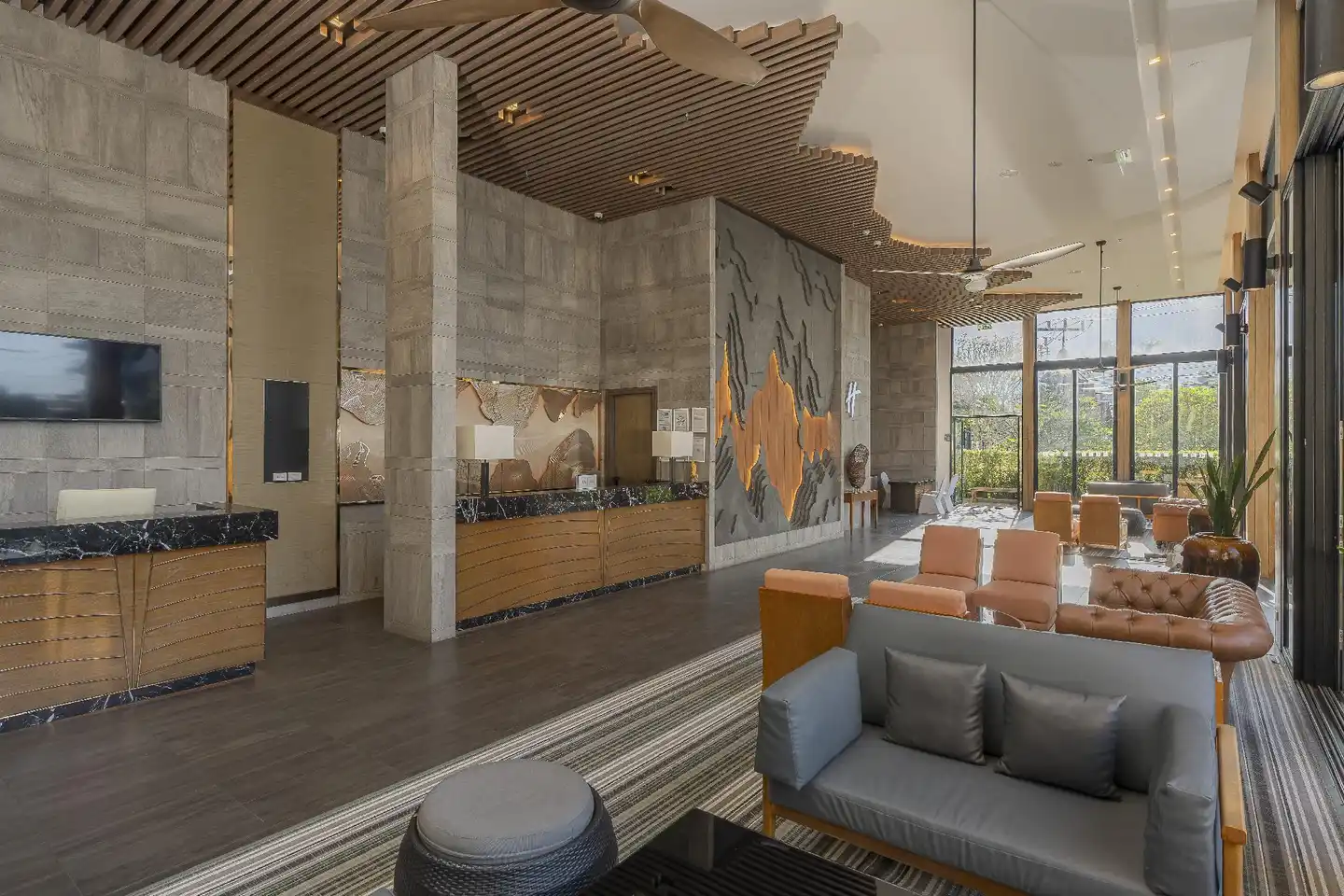 Holiday Inn Resort Krabi Ao Nang Beach Lobby