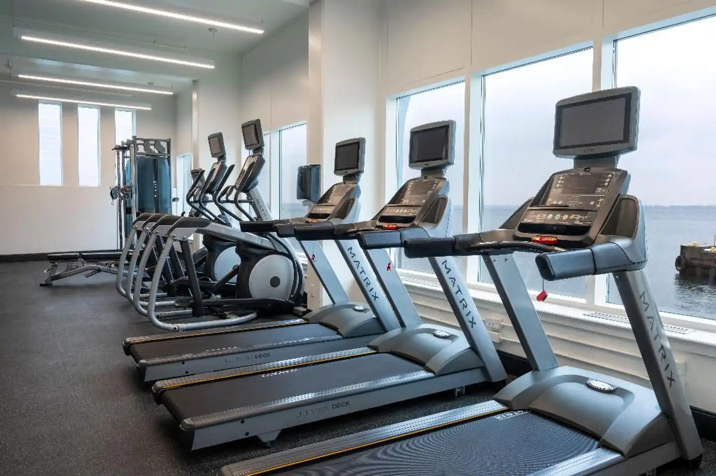 Holiday Inn Kingston - Waterfront Sport und Entertainment