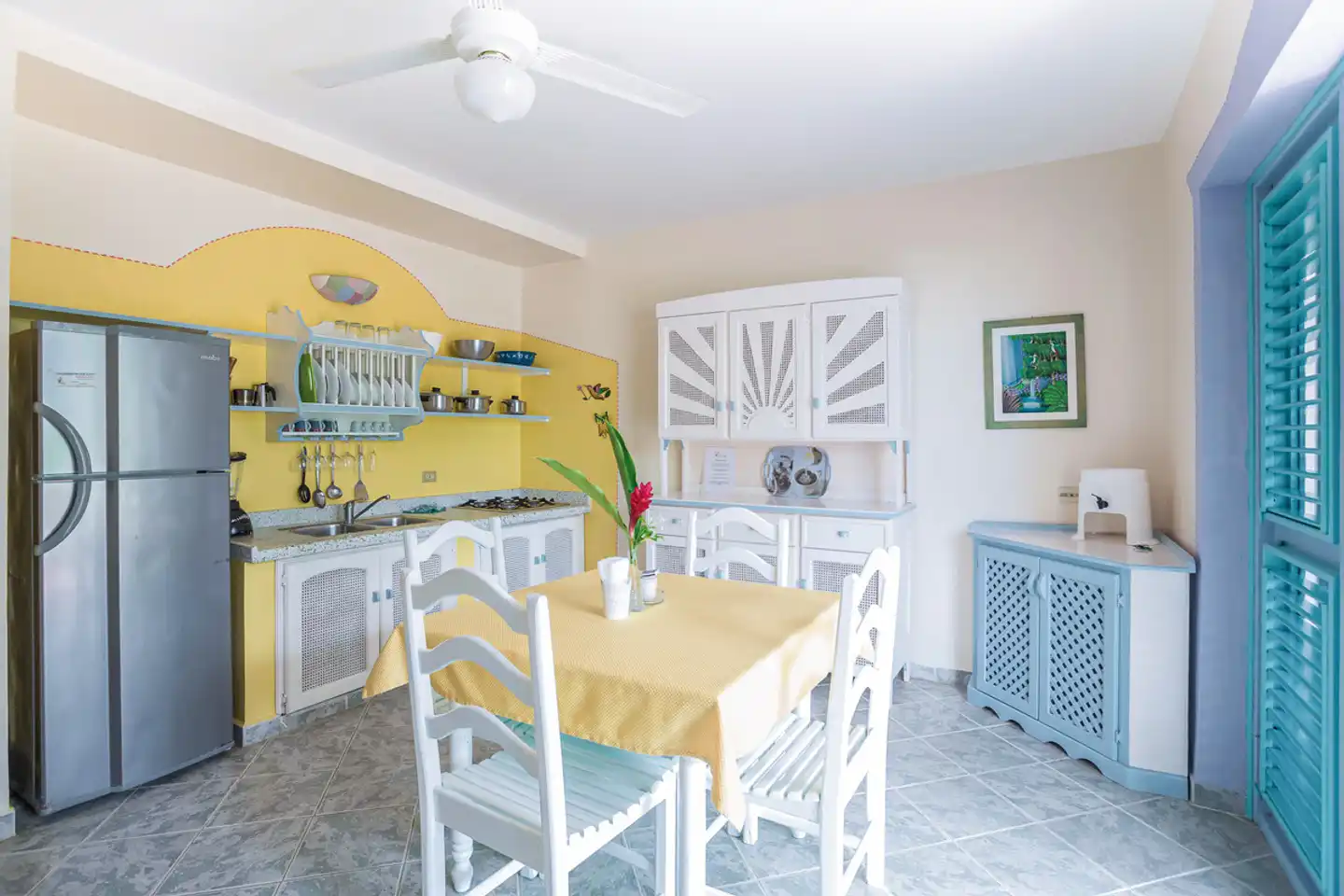 Playa Colibri Bar