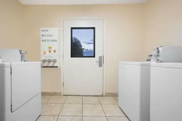 Days Inn by Wyndham Lake Havasu Wohnbeispiel