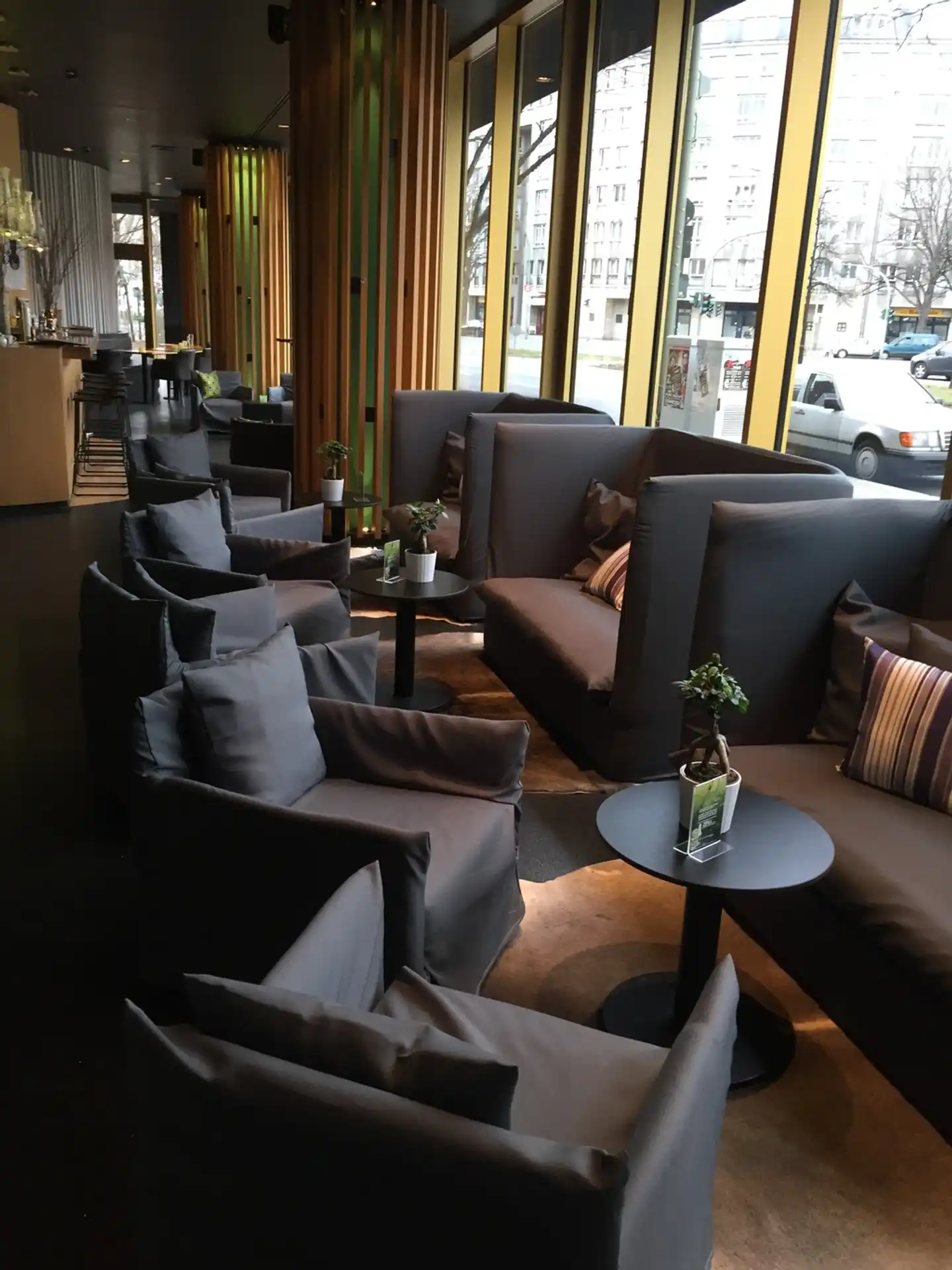 Axel Berlin Bar